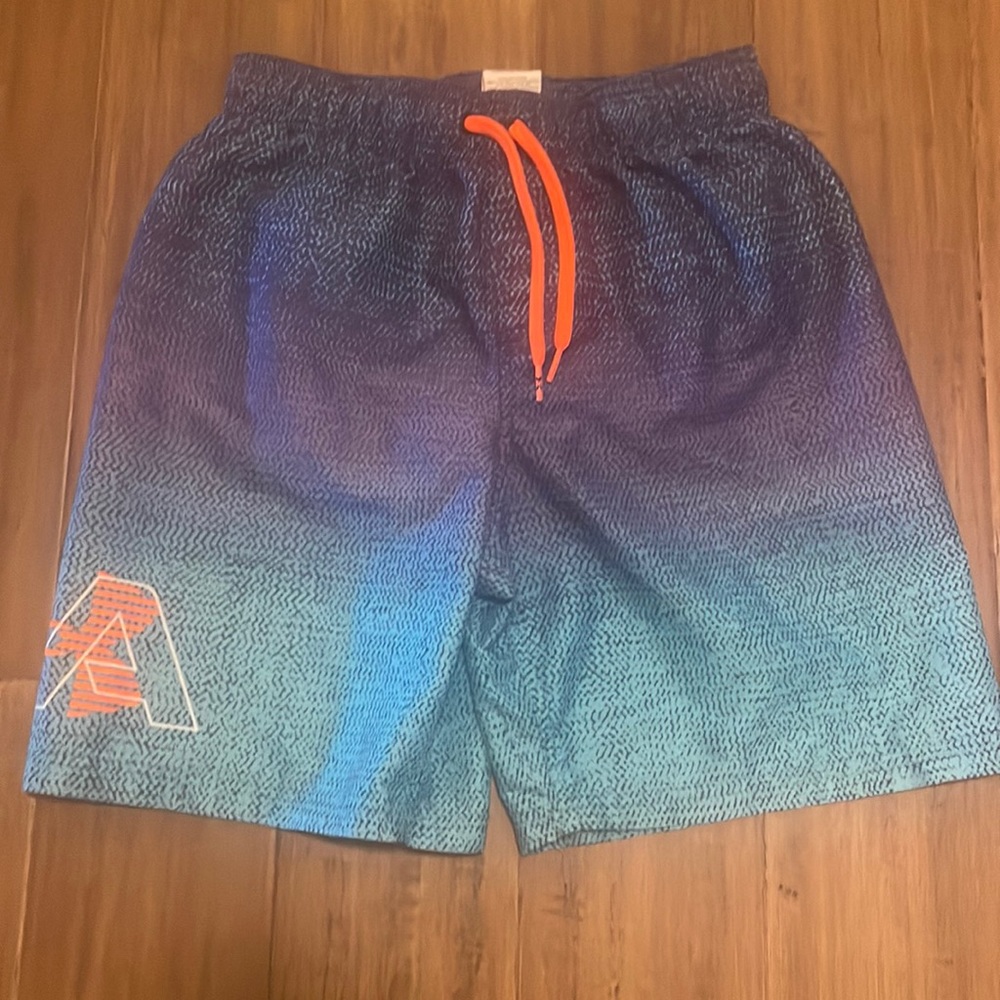 Boy's Under Armour swim trucks-size large
